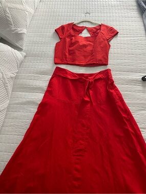 Ann Taylor Linen Blend Red Midi Skirt and Crop Top set, size 10/12, NWT